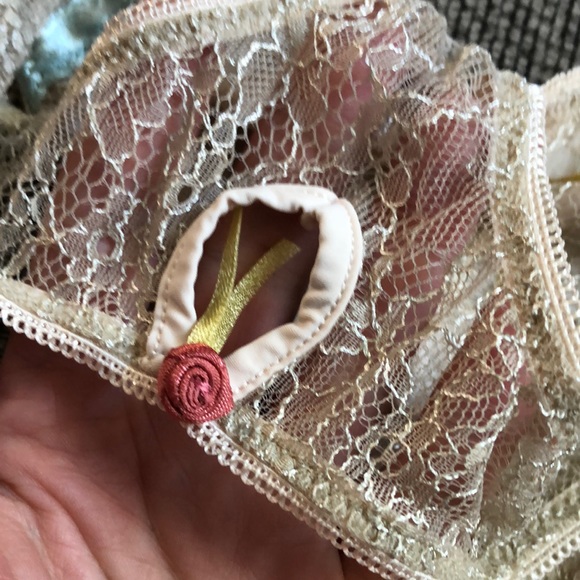 Tallulah Love cream rose thong, Large L NWT - Picture 3 of 9